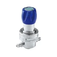 Регулятор AMFLO UHP AU21 Материал: Код Z (Body,Poppet, Nozzle,Diaphragm,Gland-SUS316L,Seat: PCTFE) ; Поверхность 0.25 um; 2х портовый, CV-0.09
