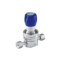 Регулятор AMFLO UHP AU23 Материал: Код ZS (Body,Poppet, Nozzle,Gland-SUS316L;Diaphragm-Hastelloy®C-22,Seat: PCTFE) ; Поверхность 0.25 um; 4х портовый, вх. давл. 206 бар, CV-0.9